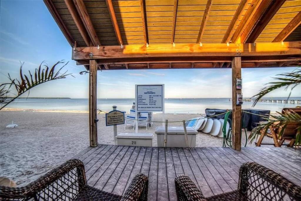 Bay View, Studio206, Beach Steps Away! Pool+Wifi Ruskin Exterior foto