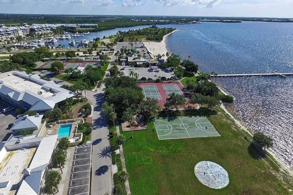 Bay View, Studio206, Beach Steps Away! Pool+Wifi Ruskin Exterior foto